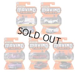 画像1: 【2022 MATCHBOX MOVING PARTS　"A"アソート 8個入り】ランドローバー レンジローバー イヴォーク/2016 ラム アンビュランス/1965 フォルクスワーゲン タイプ3 ファストバック/1965 ランドローバー ジェンII ピックアップ/2016 シェビー カマロ