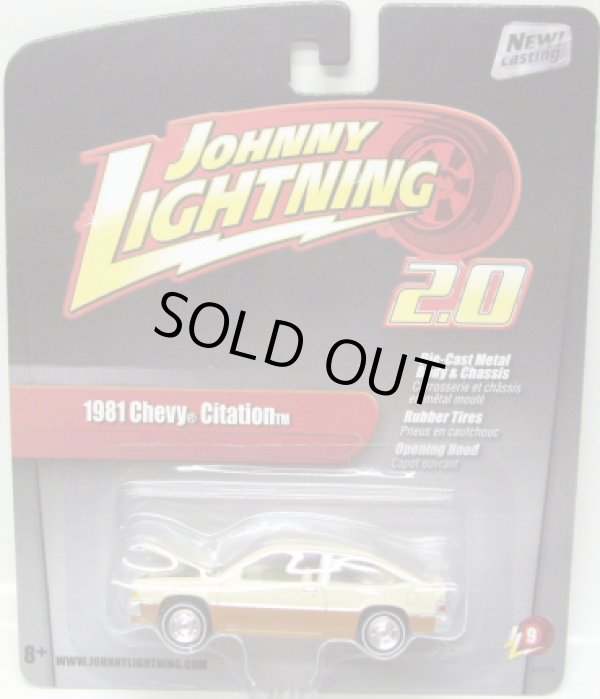 画像1: JOHNNY LIGHTNING 2.0  R9 【1981 CHEVY CITATION】 CREAM-BROWN/RR