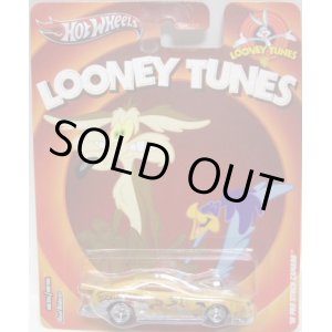 画像: 2013 POP CULTURE - LOONEY TUNES 【'10 PRO STOCK CAMARO】 DK.YELLOW/RR (COYOTE/ROADRUNNER)