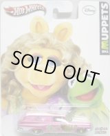 画像: 2013 POP CULTURE - THE MUPPETS 【'59 CHEVY DELIVERY】 PINK-WHITE/RR (MISS PIGGY)