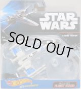 画像: 2017 HW STAR WARS STARSHIP 【RESISTANCE X-WING FIGHTER】 WHITE-BLUE (2017 CARD)