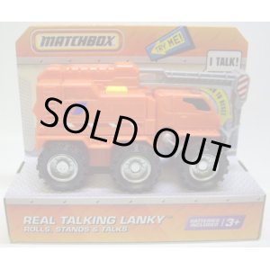 画像: 1/50 ROCKY & FRIENDS TRUCKS 【REAL TALKING LANKY】 ORANGE (ボタンを押すと立ち上がってしゃべります）