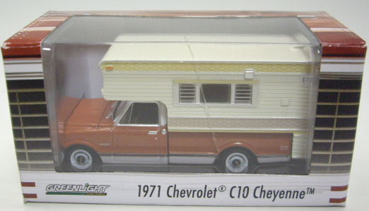 画像: GREENLIGHT HOBBY EXCLUSIVE 【1968 CHEVROLET C10 CHEYENNE WITHE LARGE CAMPER】を更新致しました。