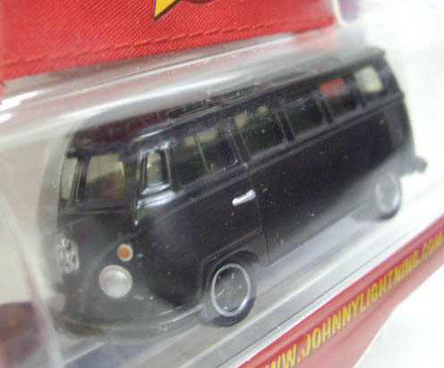 画像: LIMITED EDITION -VOLKSWAGEN R7 【'66 VOLKSWAGEN SAMBA】　BLACK/RR (with CAR COVER)