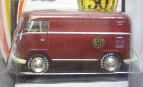 画像: 2001 COLLECTIBLES 50th ANNIVERSARY COLLECTION 【1967 VOLKSWAGEN】 MET.DARK RED/RR