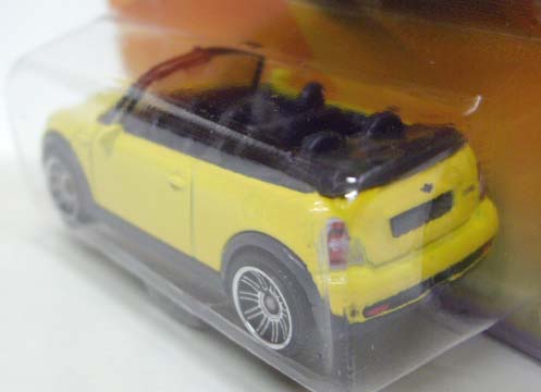 画像: 2011 【MINI COOPER S CONVERTIBLE】 YELLOW