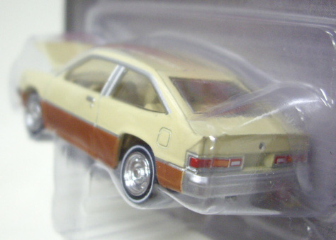 画像: JOHNNY LIGHTNING 2.0  R9 【1981 CHEVY CITATION】 CREAM-BROWN/RR