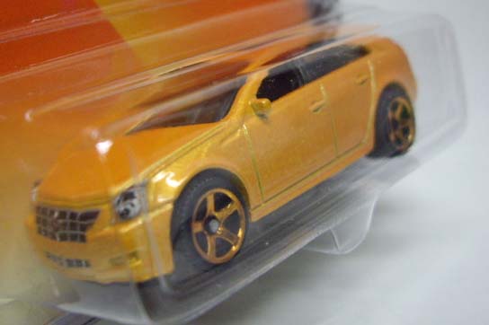 画像: 2011 【CADILLAC CTS WAGON】 LT.ORANGE