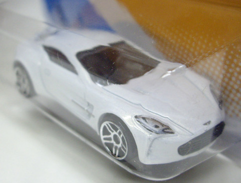 画像: 【ASTON MARTIN ONE-77】　WHITE/PR5