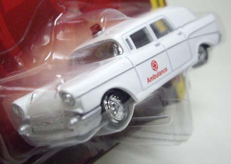 画像: FOREVER 64 R19 【1957 CHEVY AMBULANCE】 WHITE/RR