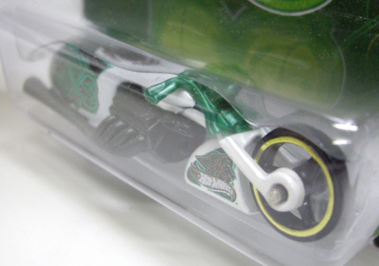 画像: 2012 WALMART EXCLUSIVE CLOVER CARS 【PIT CRUISER】　WHITE/3SP