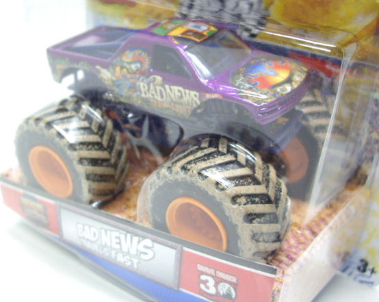 画像: 2012 MONSTER JAM INSIDE TOPPS 【BAD NEWS TRAVELS FAST】 PURPLE (MWD TRUCKS)