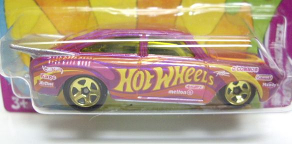 画像: 2012 WALMART EXCLUSIVE "CARS OF THE DECADES" 【'65 VW FASTBACK】 MAGENTA/5SP