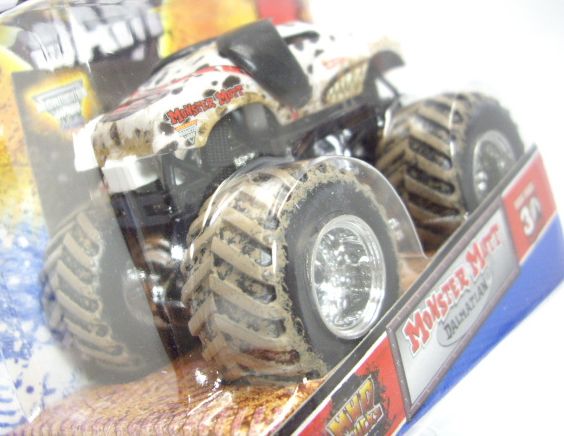 画像: 2012 MONSTER JAM INSIDE TOPPS 【MONSTER MUTT DALMATIAN】 WHITE (MWD TRUCKS)