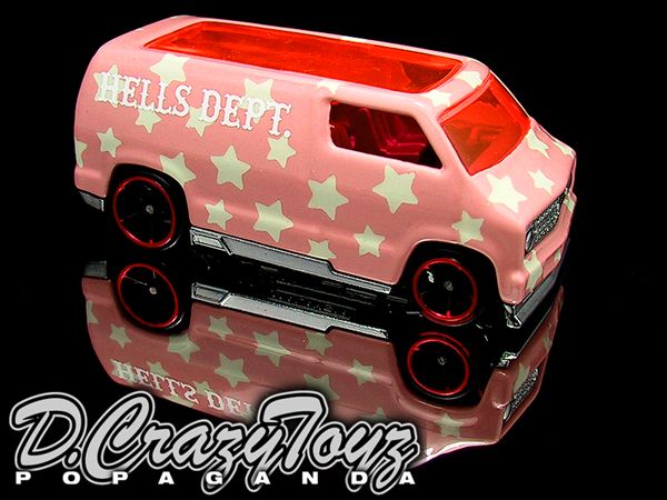 画像: PRE-ORDER HELLS DEPT 2012 【HELLS DEPT. STAR VAN / PINK （完成品）】 （送料サービス適用外） (近日入荷予定）