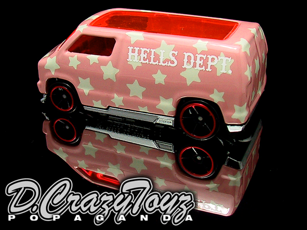 画像: PRE-ORDER HELLS DEPT 2012 【HELLS DEPT. STAR VAN / PINK （完成品）】 （送料サービス適用外） (近日入荷予定）