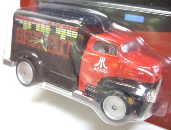 画像: 2012 NOSTALGIC BRANDS - ATARI 【'49 FORD C.O.E.】 RED-BLACK/RR (BREAKOUT)