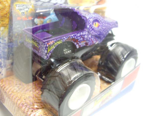 画像: 2012 MONSTER JAM INSIDE TOPPS 【JUNGLE ATTACK】 LT.PURPLE (1ST EDITIONS)