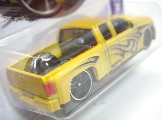 画像: 【CHEVY SILVERADO】　YELLOW/PR5