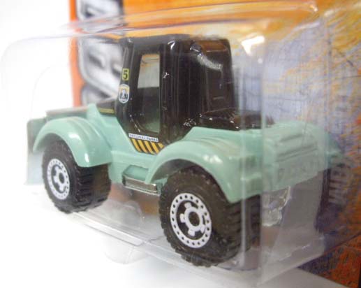 画像: 2012 【TRACTOR WITH PLOW】 MINT-BLACK (2013 CARD)