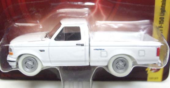 画像: FOREVER 64 R25 【1993 FORD SVT F-150 LIGHTNING】 WHITE/RR (WHITE LIGHTNING)