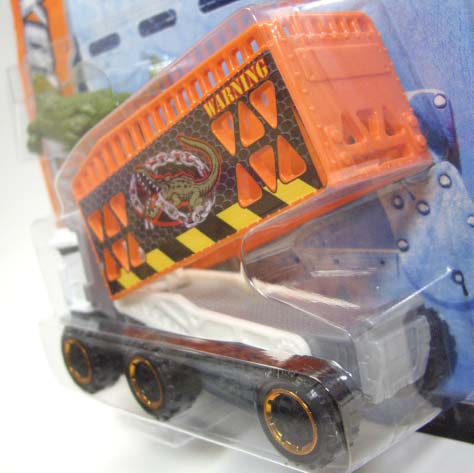 画像: 2013 MATCHBOX CREATURE CATCHERS 【SWING TRAPPER】 WHITE-ORANGE