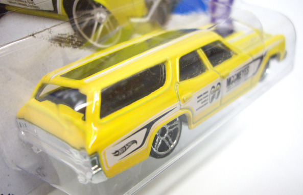 画像: 【'70 CHEVELLE SS WAGON】　YELLOW/PR5 (MOONEYES) (インターナショナル・ショートカード）