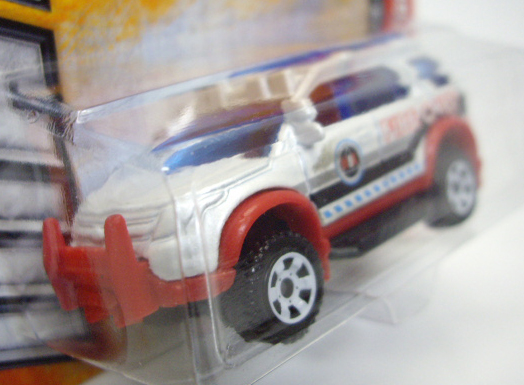 画像: 2013 【FORD EXPLORER】 WHITE-RED (FIRE CHIEF)