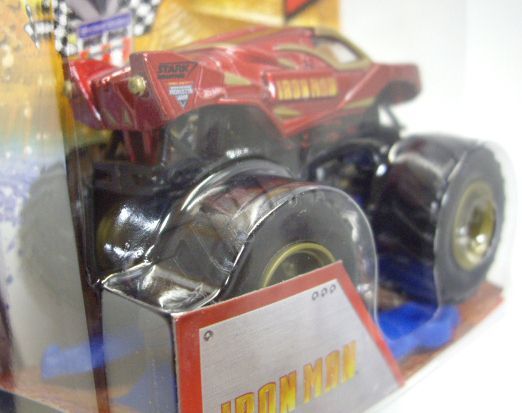 画像: 2013 MONSTER JAM included CRUCHABLE CAR! 【IRON MAN】 MET.RED