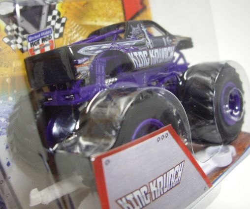 画像: 2013 MONSTER JAM included CRUCHABLE CAR! 【KING KRUNCH】 BLACK 