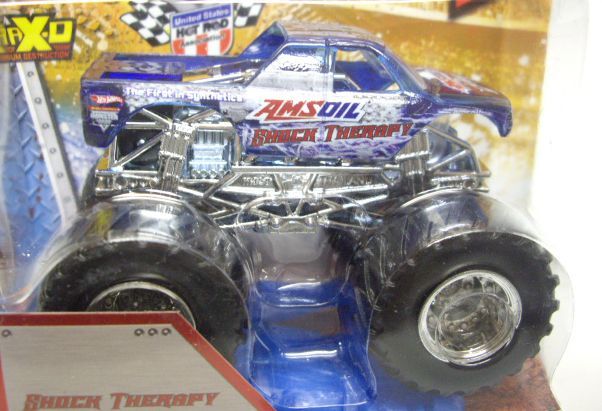 画像: 2013 MONSTER JAM included CRUCHABLE CAR! 【SHOCK THERAPY】 CLEAR BLUE (X-RAYS)