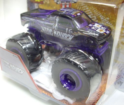 画像: 2013 MONSTER JAM included CRUCHABLE CAR! 【KING KRUNCH】 BLACK 