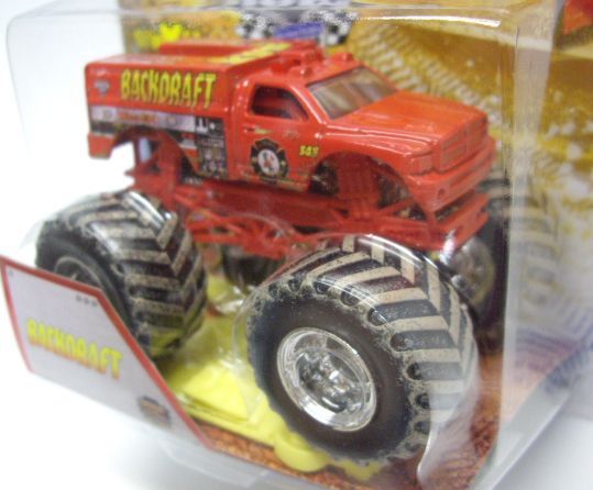 画像: 2013 MONSTER JAM included CRUCHABLE CAR! 【BACK DRAFT】 RED (MWD TRUCKS)