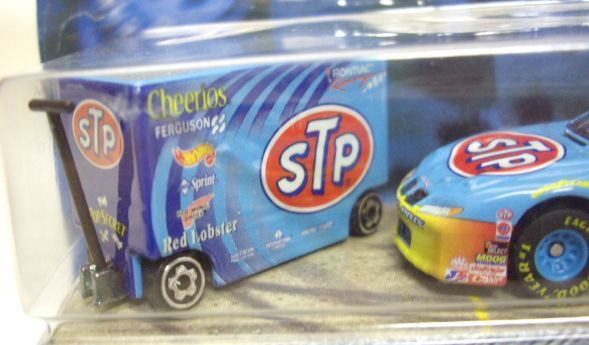 画像: 2000 HOT WHEELS RACING PIT CREW 【#43 TEAM STP/PONTIAC GRAND PRIX and TOOL BOX】　LT.BLUE/RR