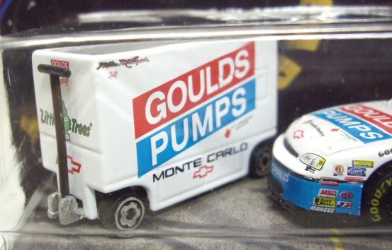 画像: 2000 HOT WHEELS RACING PIT CREW 【#34 TEAM 34 RACING/CHEVROLET MONTE CARLO and TOOL BOX】　WHITE/RR