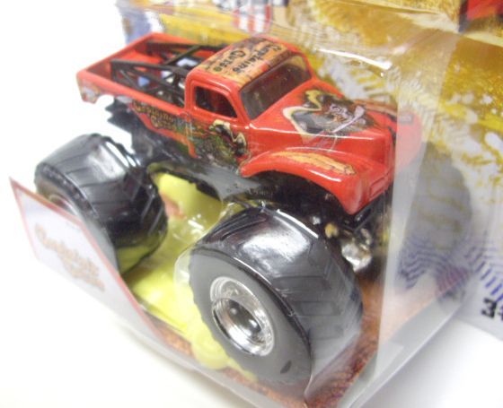 画像: 2013 MONSTER JAM included CRUCHABLE CAR! 【CAPTAIN'S CURSE】 RED