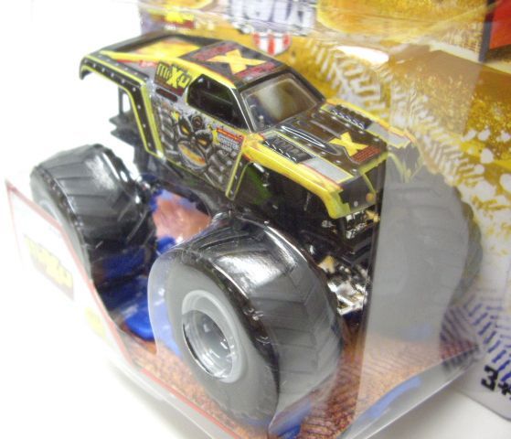 画像: 2013 MONSTER JAM included CRUCHABLE CAR! 【MAX-D】 BLACK (1ST EDITIONS)