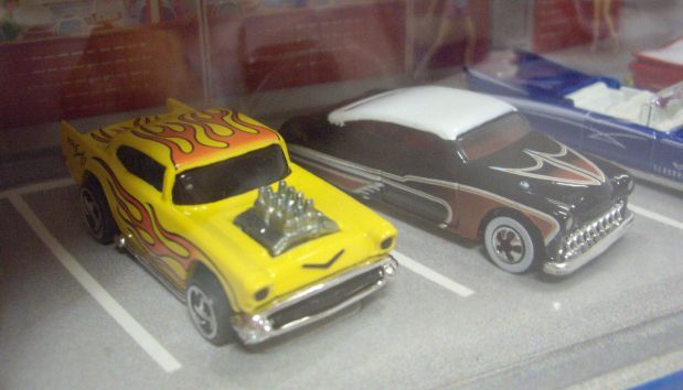 画像: 1999 TARGET EXCLUSIVE HOT NIGHTS 4 SET 【'57 CHEVY/ PURPLE PASSION/ 1959 CADILLAC ELDORADO/ 1959 IMPALA LOWRIDER】