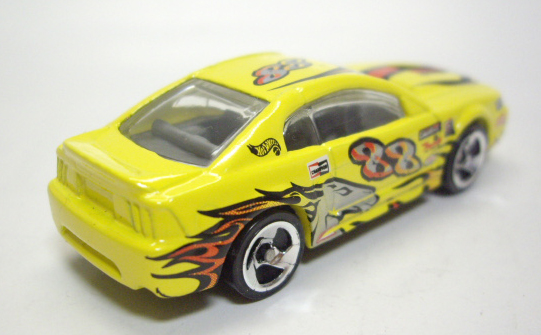 画像: LOOSE - 2000 RACING AMERICAN STYLE 4 PACK 【'99 MUSTANG】 YELLOW/3SP