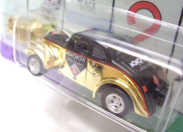 画像: 2000 JOHNNY LIGHTNING - MONPOLY 70th ANNI. 【1933 WILLY'S】　GOLD (K・B TOYS EXCLUSIVE)