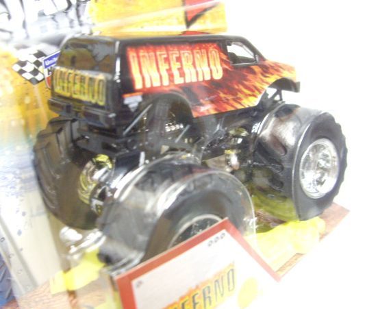 画像: 2013 MONSTER JAM included CRUCHABLE CAR! 【INFERNO】 BLACK (1ST EDITIONS)