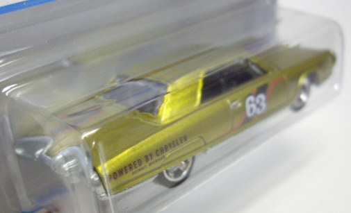 画像: 2013 COOL CLASSICS 【'63 CHRYSLER TURBINE】 SPEC.FROST GOLD/RS(CHASE:台紙のOTTOが赤色） 