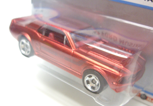 画像: 2013 COOL CLASSICS 【'67 FORD MUSTANG COUPE 302】 SPEC.FROST RED/RS(CHASE:台紙のOTTOが赤色） 