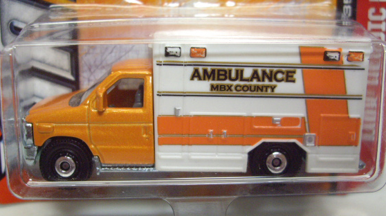 画像: 2013 【2009 FORD E-350 AMBULANCE】 ORANGE-WHITE