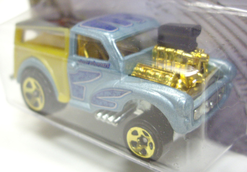 画像: 2013 WALMART EXCLUSIVE HOLIDAY HOT RODS 【MORRIS WAGON】　LT.BLUE/5SP