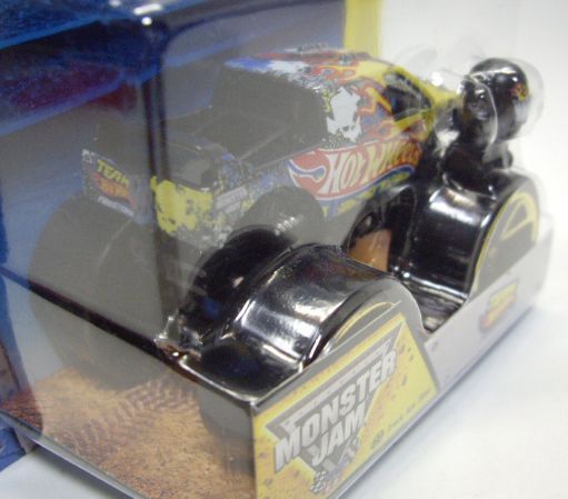 画像: 2014 MONSTER JAM included MONSTER JAM FIGURE! 【TEAM HOT WHEELS】 GRAY (TRACK ACE TIRES)