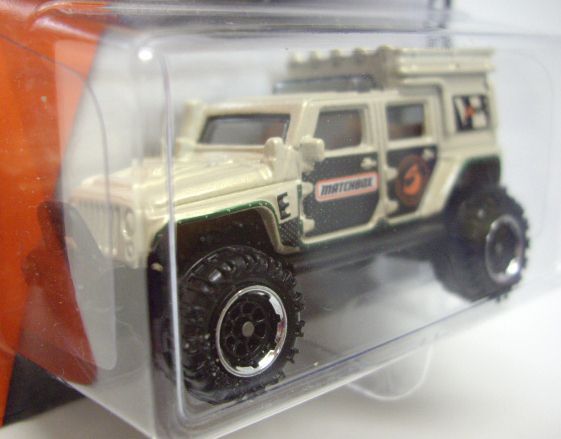 画像: 2014 【JEEP WRANGLER SUPERLIFT】 TAN (MATCHBOX TAMPO)