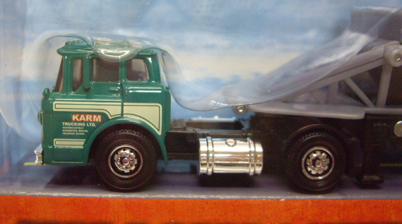 画像: 2013 SUPER CONVOY  【FORD C-8000 & HOPPER TRAILER】 GREEN