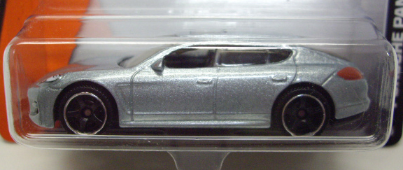 画像: 2014 【PORSCHE PANAMERA】 SILVER