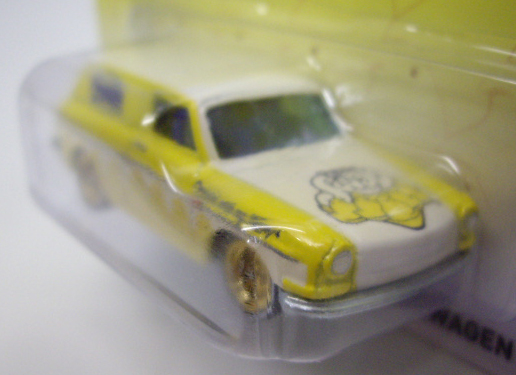 画像: 2014 POP CULTURE - JUST BORN CANDY 【CUSTOM '69 VOLKSWAGEN SQUAREBACK】 YELLOW/RR (PEEPS) (KROGER・EASTER EXCLUSIVE)